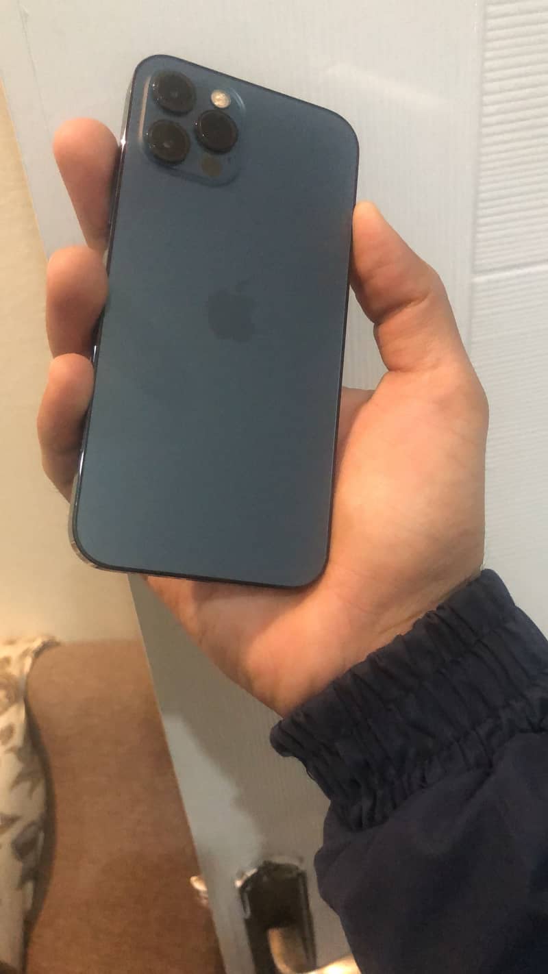 iPhone 12 Pro 0