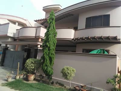 Tremendous Location 10 Marla House For Sale Hashmi Garden Bahawalpur.