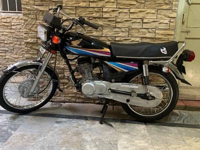 Honda 125 model 2019 Lahore number