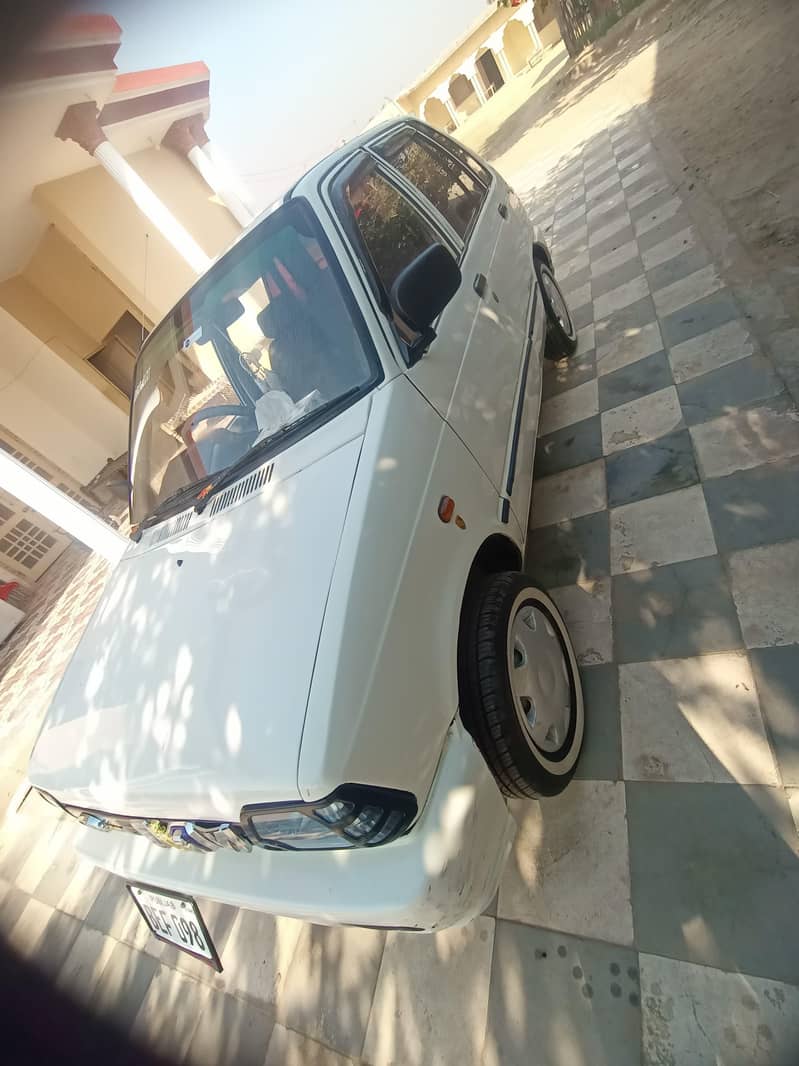 GENOIN 2011 MODEL MEHRAN INSIDE. . 5