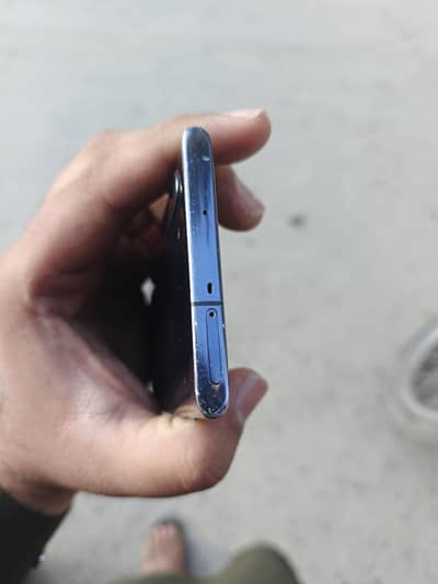 03099139940all ok mobile he koi fault ni pta he 8 256 GB he