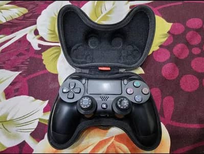 PS4 CONTROLLER