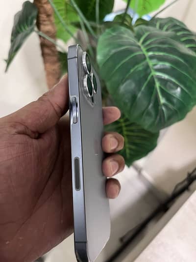iPhone 13 Pro  256gb PTA Approved