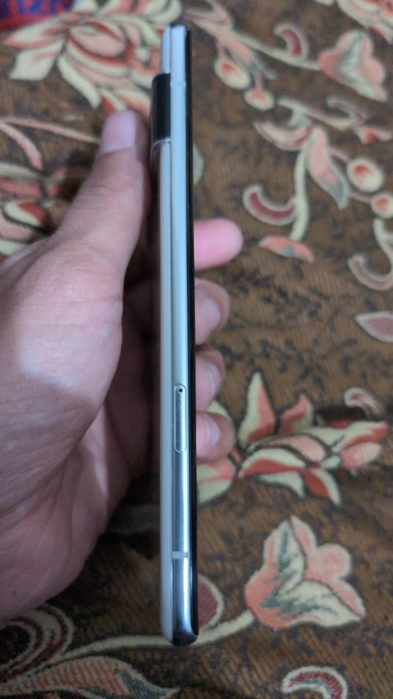 Google pixel 6 Pro 1