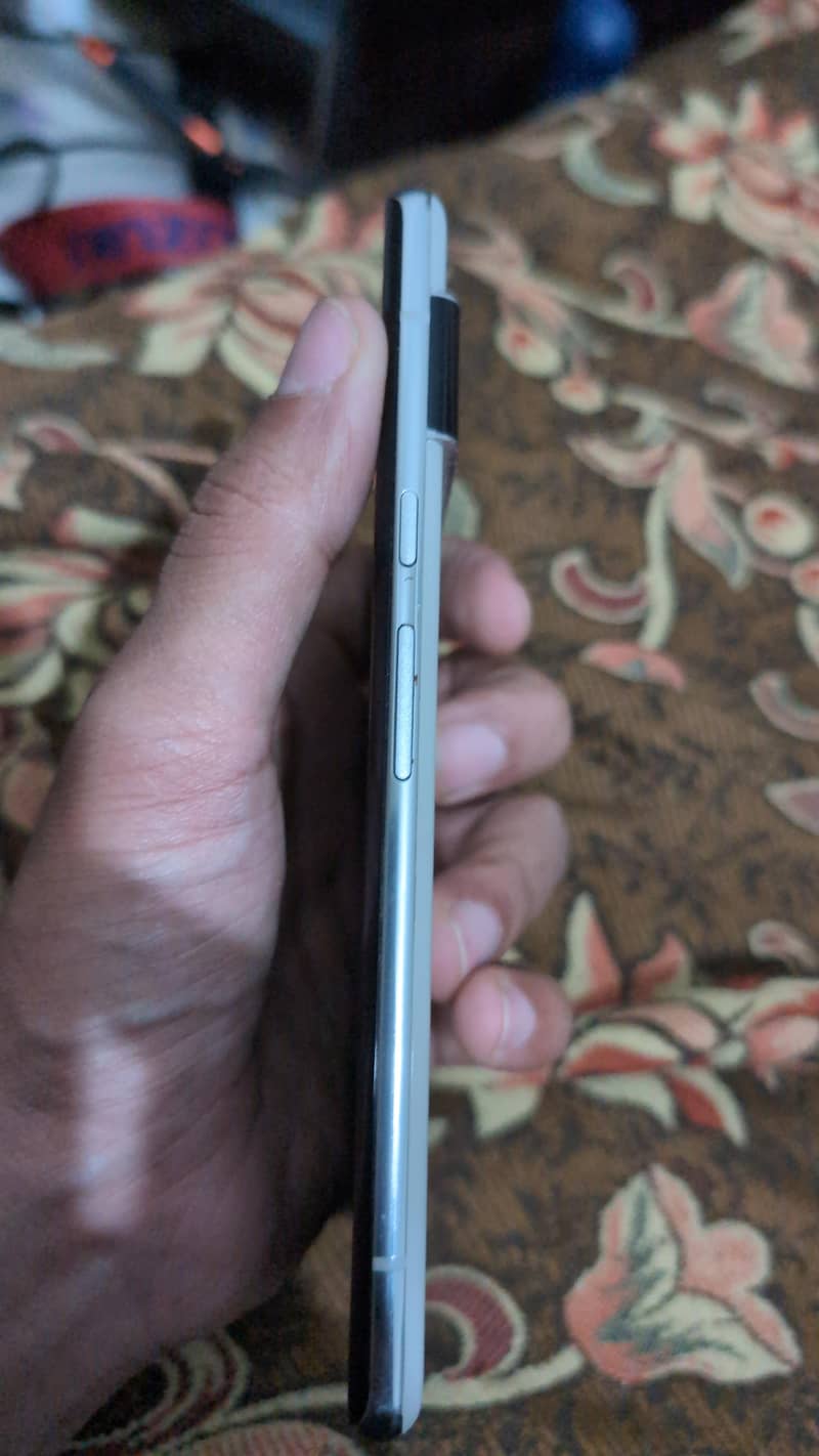 Google pixel 6 Pro 3