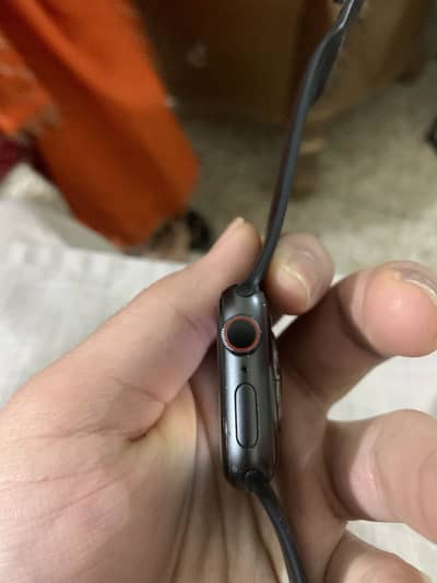 Apple watch s6 40mm for urgent sale