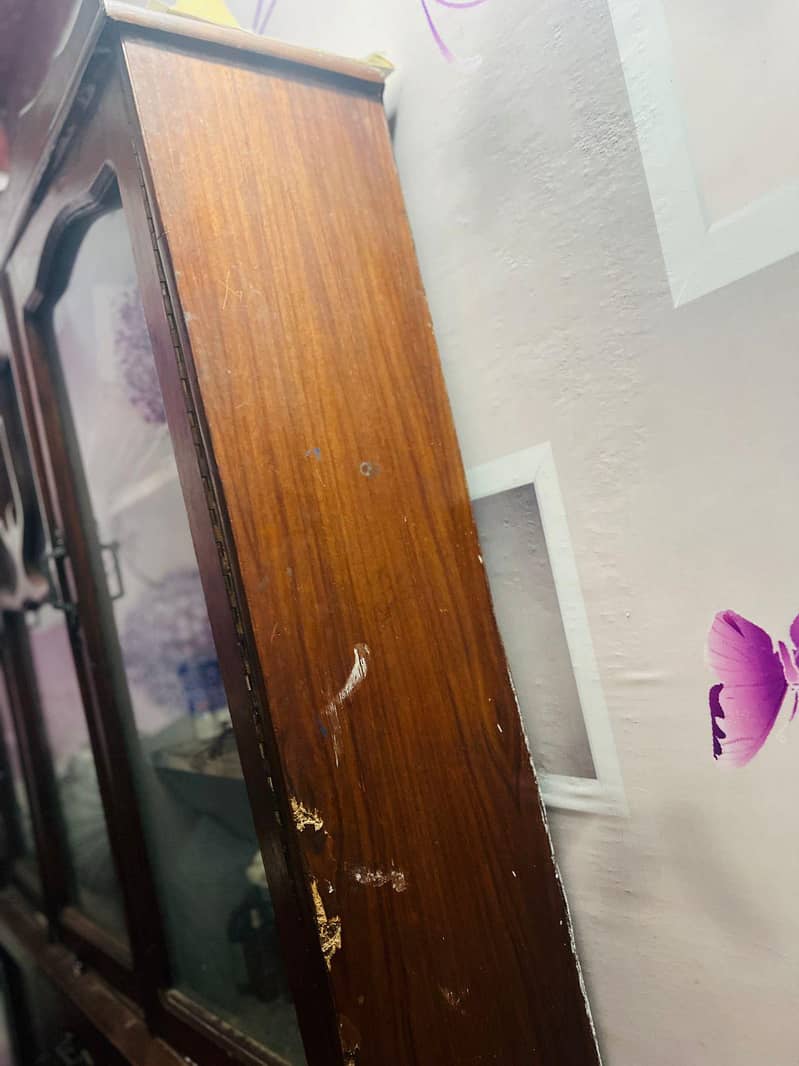 Very urgent sale Wodden Showcase 1