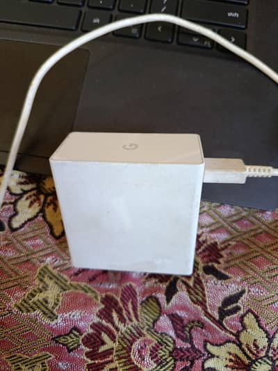 Google Pixel 45w Charger Best For Battery health of All Pixels Phones