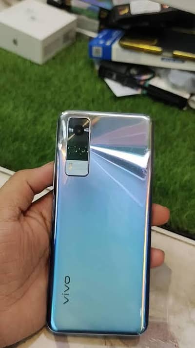 Vivo y51s 8gb ram 128gb All to all ok 10/10 pta approved