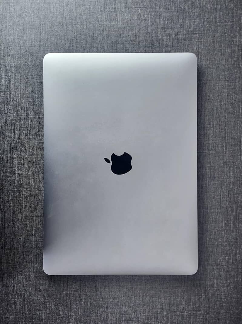 MacBook M1 2