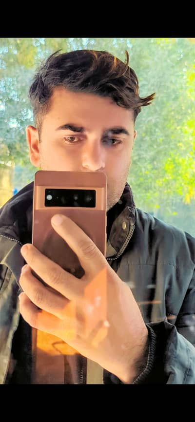 One Dot Front Side of Camera