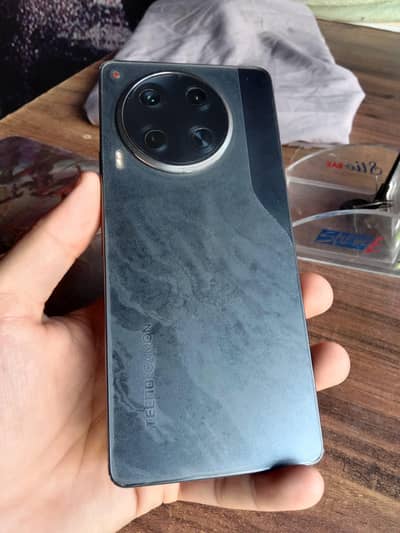 complete box with warranty 10/10 front and back tape installed