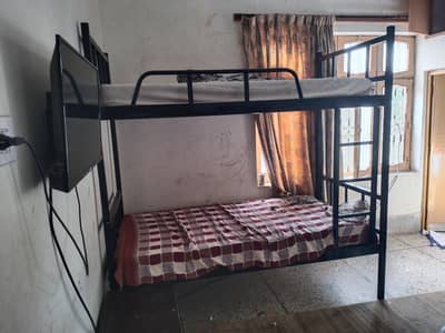 iron duble story bed