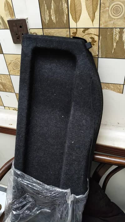 Suzuki Swift Trunk Splitter