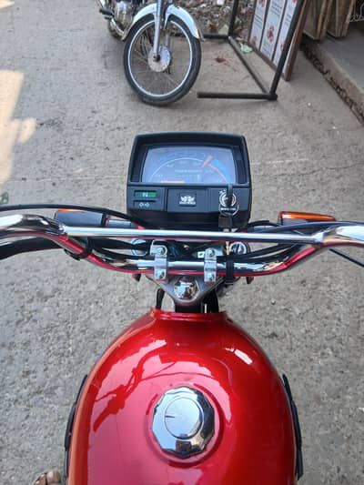 road prince bike red color 10/10 all ok urgent sale