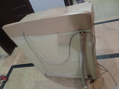 washing machine with spiner