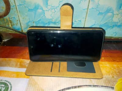 Brand new phone 1 month use urgent sale