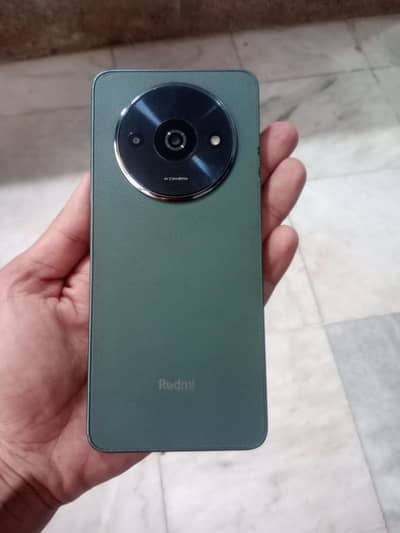 4GB 128 GB 5000 battery mobile all ok 10 by 10 condition