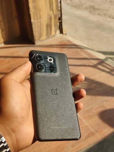 OnePlus 10T 5G Geniun Phone (8+8/128) GAMING BEAST