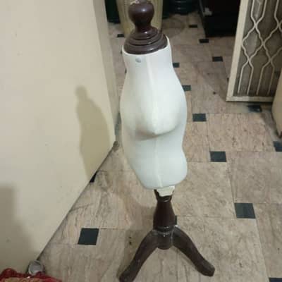 wooden mannequin