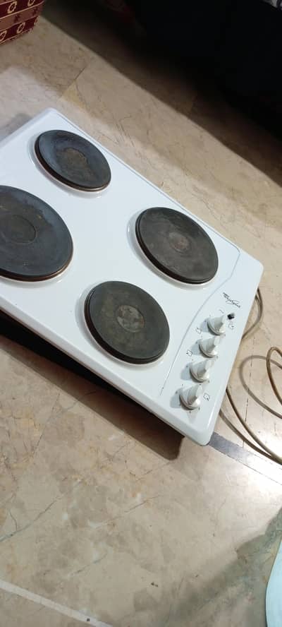 Whirlpool Electric stove with 4 burner