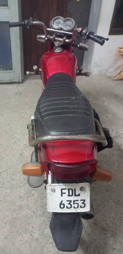 Yamaha YD-100 Junoon 2010