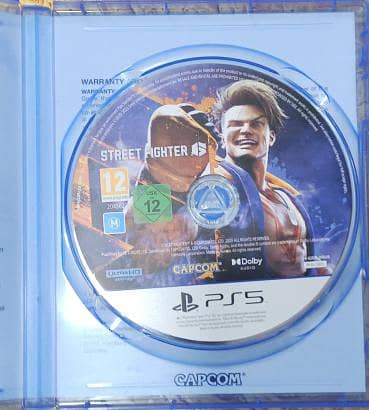 Street Fighter 6 PS5 – Original Disc – Like New Condition
