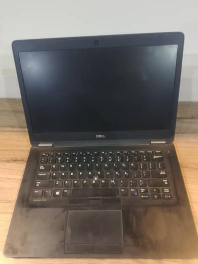 sale dell latitude corei5 6th generation excellent condition
