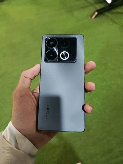 infinix note 40 8/256 with box