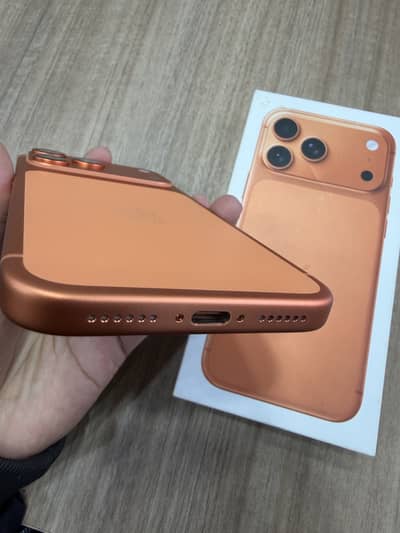 i phone 17 pro max cosmic orange