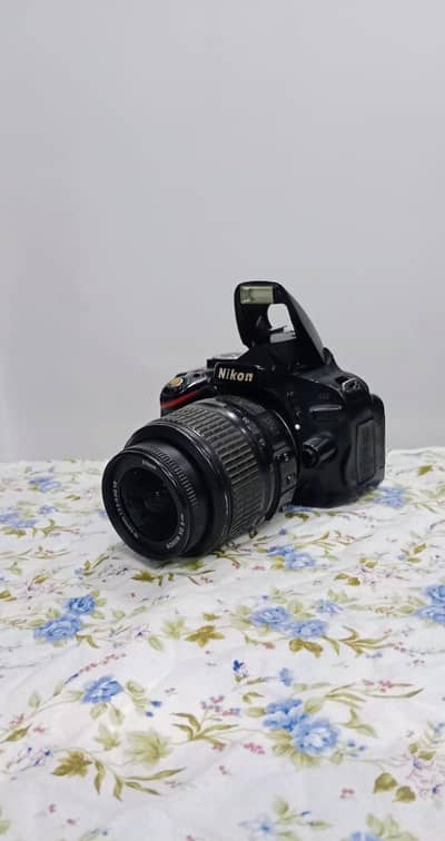 Nikon D5100 18.55lans batty charger watsap nambr 03004513422