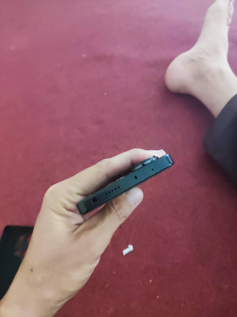 Redmi note 13 PRO  Please read description 5