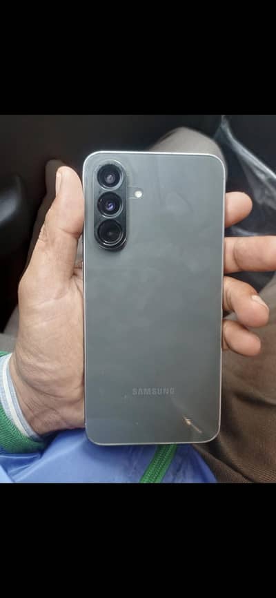 samsung A56 5g 10/10 condition 12/256gb