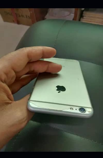 I phone 6s 64 gb my wts numr 0323,0901578