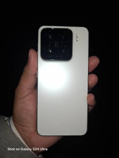 Xiaomi 15 | 16GB RAM / 512GB Storage | Non-PTA | Chinese Variant