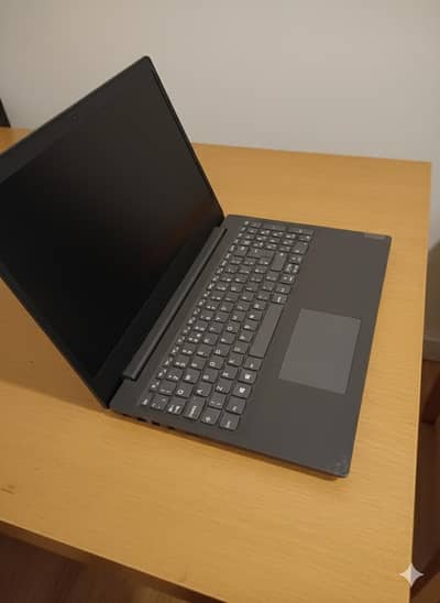 Laptop – Intel Core i7 (8th Gen), 8GB RAM, 256GB SSD, NVIDIA MX11