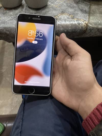 Apple iPhone 7 Plus 32GB JV Black – Neat & Clean 9/10