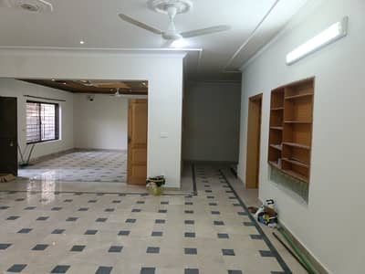 12 Marla Beautiful Double Storey House Available For Rent Near To Markaz