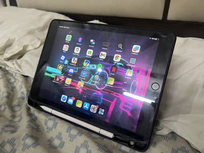 Apple Ipad 5th Gen (2017) 4G  - 32GB - PTA Approved