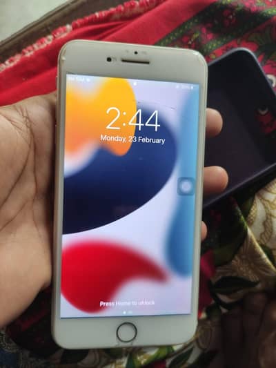 I phone 7plus pta Approved