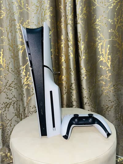 Ps5 Disc Variant 1TB, 15 Days Use, All accessories, Qatar Imported