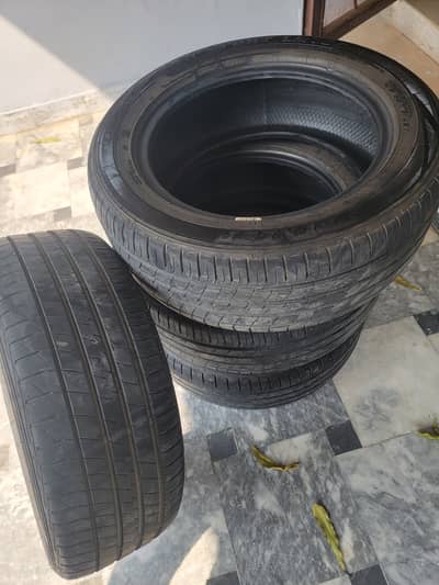 215 55 16 Dunlop tyres made in Japan