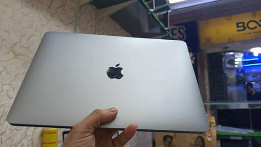 MacBook Air m1 2020