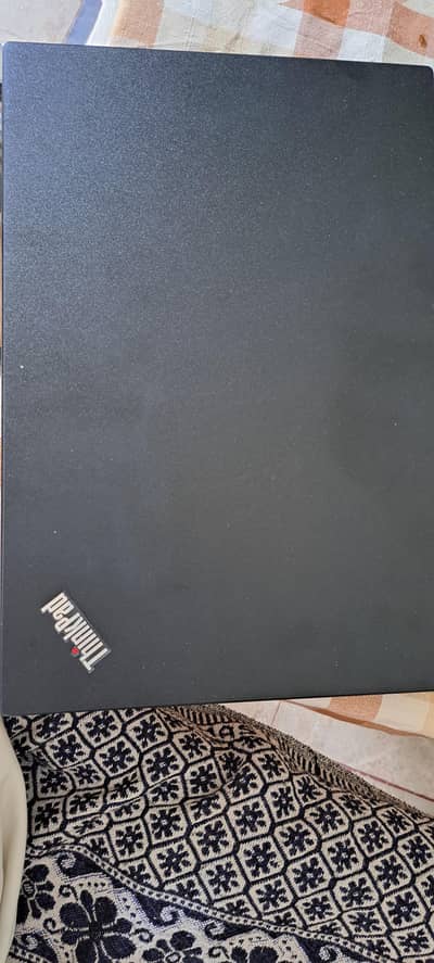 Lenovo ThinkPad T490s Core i7 8th Gen – 16GB RAM 256GB SSD