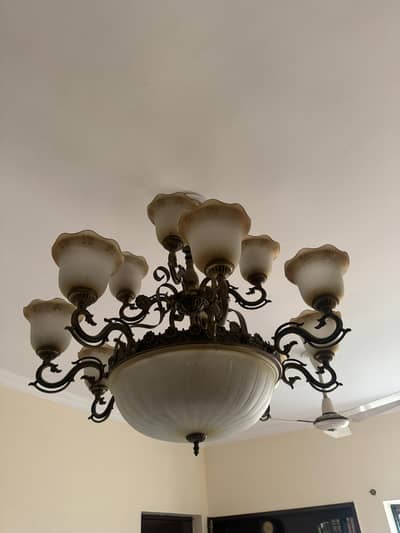 Luxury Classic 12-Light Chandlelier-Royal Antique Design