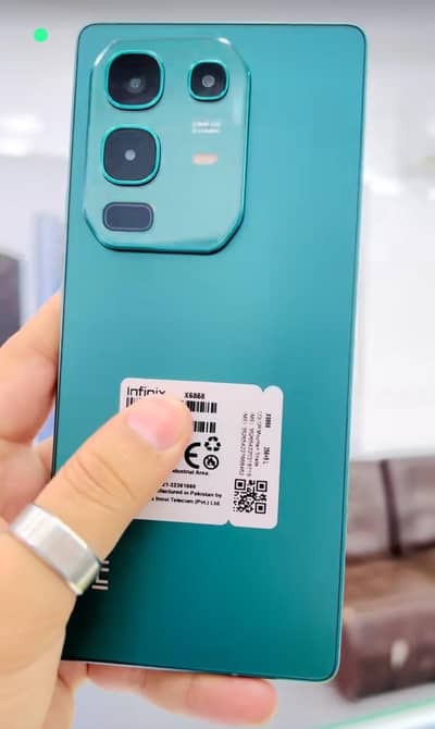 1 month pehla Lia tha pessay chahia esa waja sa sail kar raha ho