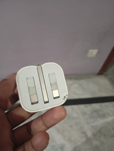 iPhone 16 pm adapter