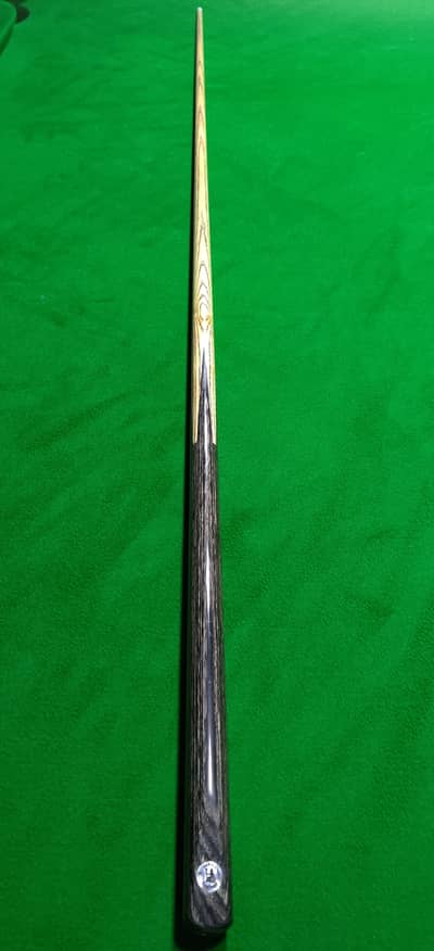 Britannia Cue England Snooker Cue