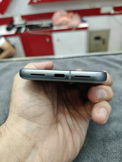 Google Pixel 8 official PTA approved.