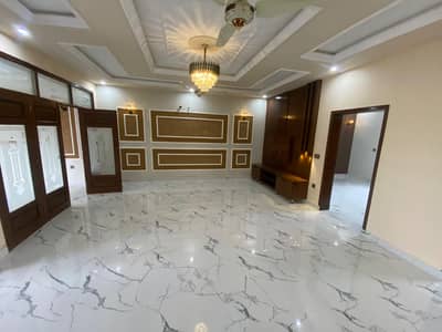 10 Marla Lower Portion For Rent Nasheman Iqbal Phase 2, Lahore